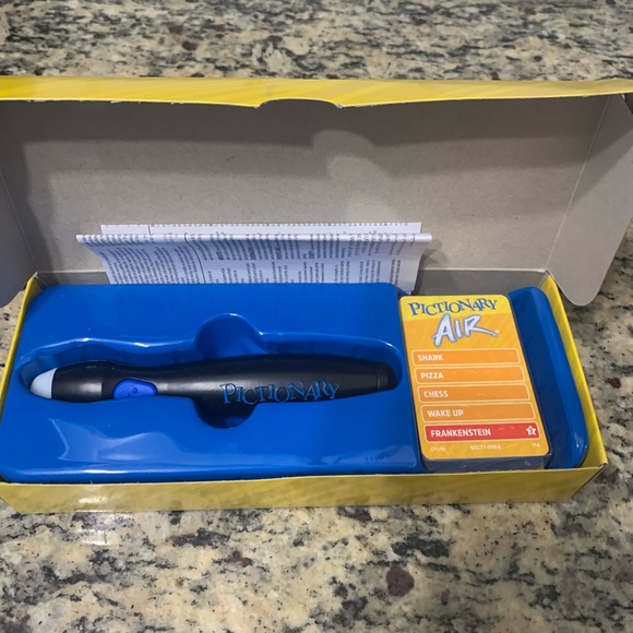 Pictionary Air - Picture 2 of 3